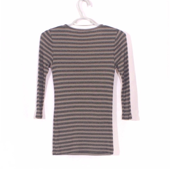 MICHAEL STARS Striped V-Neck Blouse Size OS - Picture 2 of 5